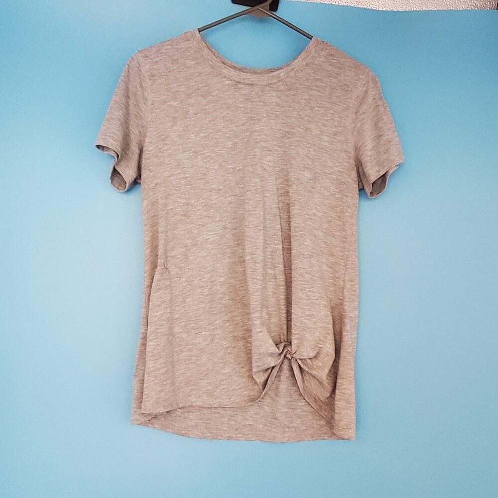 Old Navy Active Top Size Small Gray Gathered Waist Short Sleeve Tee